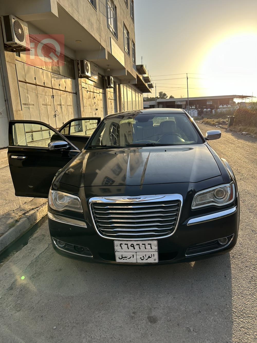 کرایسلەر 300